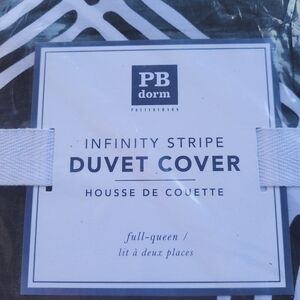 Pottery Barn Teen/Duvet Cover! BNWT